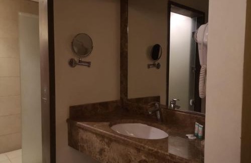 Mecca Hotel | Discover Comfort at Tahseen Azizia Hotel with Great Amenities