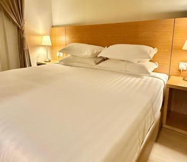 Arar Hotel | Discover Family-Friendly Comfort at فندق راود الفندقية