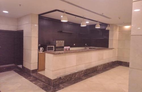 Al Aziziyah Hotel | Discover Comfort at فندق روائح المسك٣ - Pet Friendly Stay