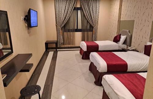 Al Aziziyah Hotel | Discover Comfort at فندق روائح المسك٣ - Pet Friendly Stay