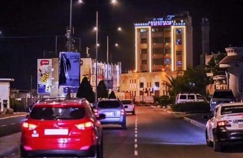Ash Shaykh ‘Uthmān Hotel | Discover Rose Inn 2: Ocean View Hotel in Aden