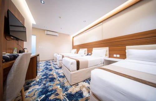 Mecca Hotel | Family-Friendly Stay at فندق كنانة العزيزية من سما