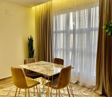 Al Namas Hotel | فندق كوخ الضباب النماص