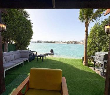 Durrat Al-Arous Ski Chalet | Villa Beta: Private Beachfront Retreat with Pool Access