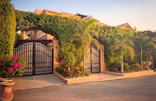 6th of October City Villa | Elegant Villa in Sheikh Zayed with Oceanfront Amenities