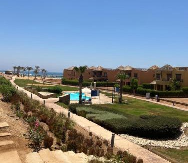 Zafarana Ski Chalet | Family-Friendly VIP Villa with Oceanfront Views in Sokhna