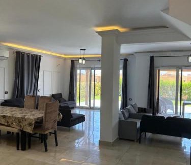 Zafarana Ski Chalet | Family-Friendly VIP Villa with Oceanfront Views in Sokhna