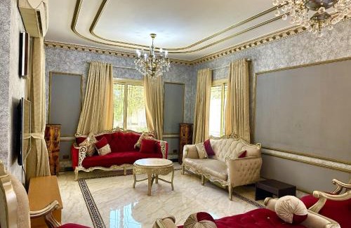 Sheikh Zayed City Villa | Royal City Villa in Sheikh Zayed: A 10/10 Stay Awaits