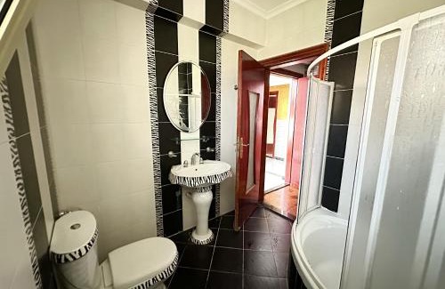 Sheikh Zayed City Villa | Royal City Villa in Sheikh Zayed: A 10/10 Stay Awaits