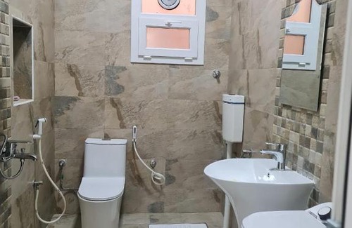 Salalah Apartment | Family-Friendly 4-Star Villas in عوقد for Your Getaway