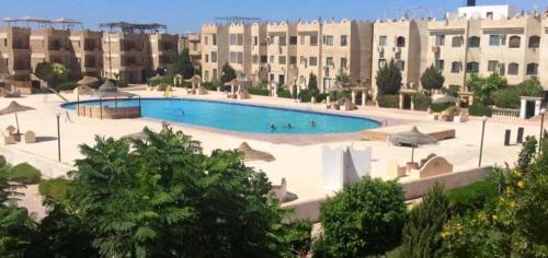 Shurtah al-Dakhlah Apartment | قرية كويس بيتش رأس سدر