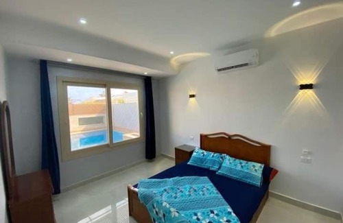 Al-'Amriyah Ski Chalet | Discover Comfort at قريه رمسيس with Pool & Pet-Friendly Options