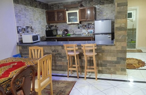Al-'Amriyah Ski Chalet | Discover Comfort at قريه رمسيس with Pool & Pet-Friendly Options