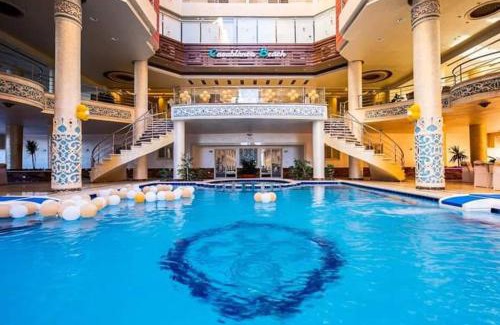 As-Salam Apartment | Discover Comfort at كازابلانكا بيتش - Pet-Friendly Escape