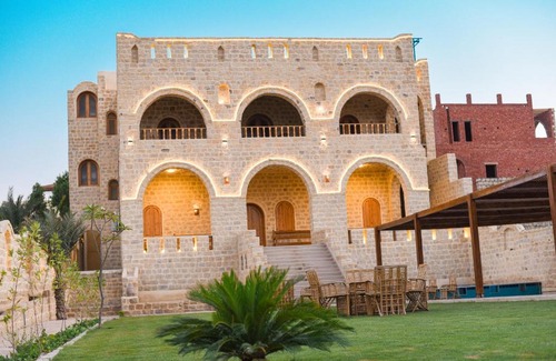 Tunis Village Apartment | Discover Family-Friendly Comfort at كمبوند قرية تونس