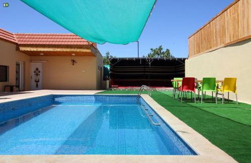 Ajloun Governorate Apartment | Family-Friendly Sila Farm: Oceanfront Retreat Awaits You