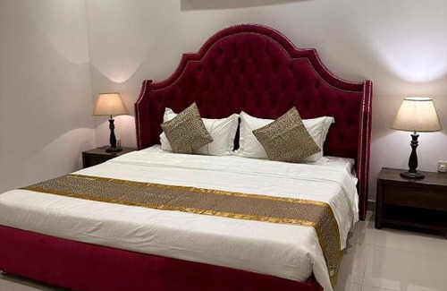 Riyadh House | Discover Comfort at منتجع انتارا with Pet-Friendly Amenities