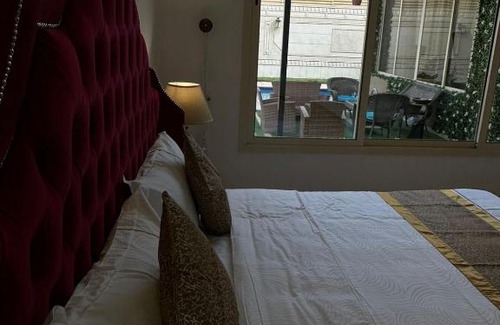 Riyadh House | Discover Comfort at منتجع انتارا with Pet-Friendly Amenities