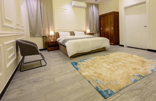 Taif House | Discover منتجع حياة رويال: Family-Friendly Getaway