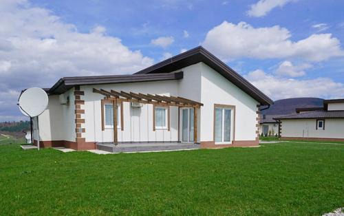 Resnik Resort | Discover Sarajevo Resort: Family-Friendly Retreat with Pool
