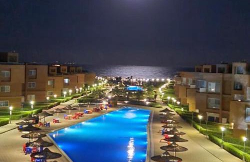 Zafarana Ski Chalet | Experience Relaxation at منتجع ماليبو السخنه Resort