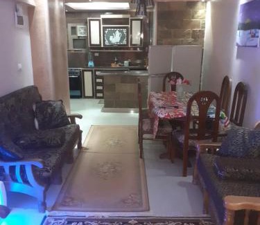 Shurtah al-Dakhlah Apartment | منتجع هوليداى شاطئ النخيل
