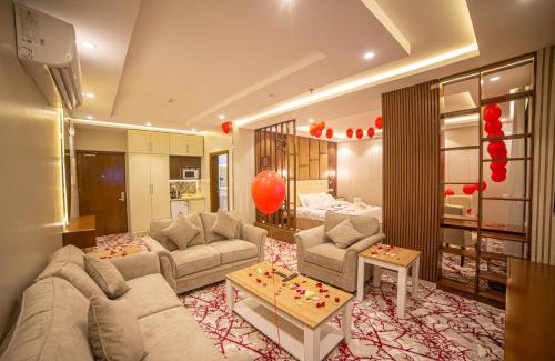 Taif Apartment | Discover فندق منتصف البيعة: Relax with Spa & Family Fun