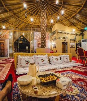 Nizwa Hotel | Discover Comfort at النزل البستان Bustan Inn with Pool & Dining