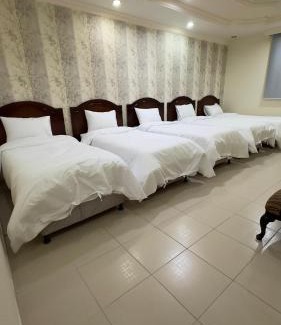 Medina Apartment | Discover نماء الجود للشقق المفروشة: Family-Friendly Retreat