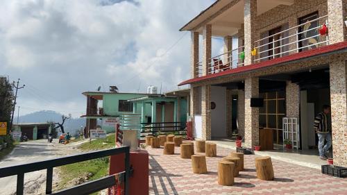 Vijaypur Hotel | Pet-Friendly Retreat at Gud Chah Cafe & Homestay