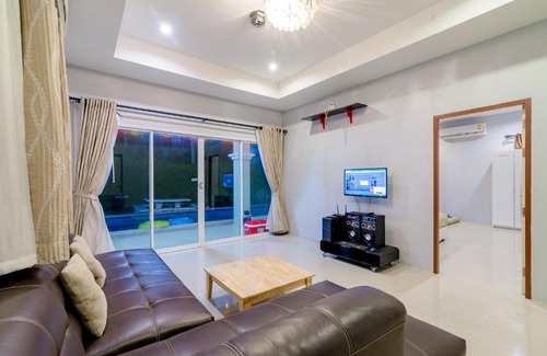Hua Hin Villa | Unforgettable Green Tea Hua-Hin Poolvilla with Pet-Friendly Amenities