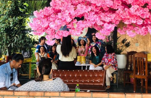 Sao Phao House | Discover K12 Resort: Pet-Friendly Getaway with Dining