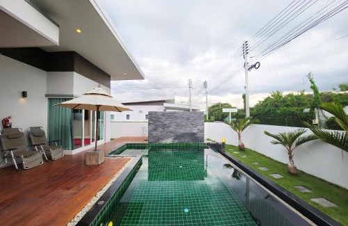 Hin Lek Fai House | Explore Jira Pool Villa Huahin: Family-Friendly Retreat