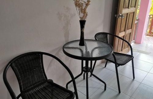 Chaiya House | Guest Rated 10/10 at Chomjan Resort, Ideal for Families