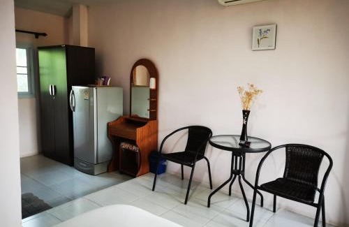Chaiya House | Guest Rated 10/10 at Chomjan Resort, Ideal for Families