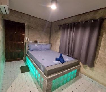 Tha Sae Hotel | Cozy Chalir Resort Chumphon: Pet Friendly & Family-Oriented