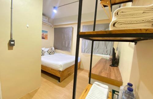 Talat House | Budget-Friendly Subroom Hotel: Family Comfort Awaits