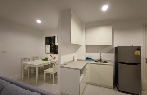 Cha-am Apartment | Discover ซีไซด์ ซิตี้: 4-Star Oceanfront Retreat