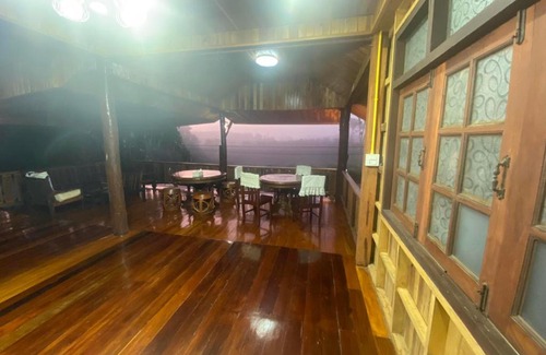 Prasaeng House | Family-Friendly Retreat at ทราย & เฟิร์น รีสอร์ท