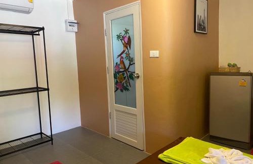 Chong Sadao Hotel | Family-Friendly Tubsila Resort with Restaurant & Kitchen