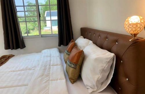 K. Bung Khla Other | Cozy Stay at Himphai Bungkan: Family & Pet Friendly