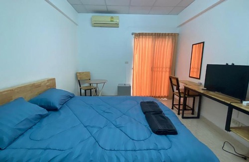 Bang Prok Apartment | Family-Friendly Stay at ธนทรัพย์อพาร์ทเม้นท์ Room01