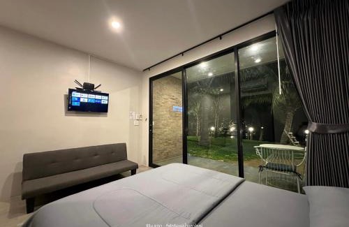 Kanchanaburi House | Tririn Tara - Riverside Retreat with Ocean Views & Breakfast