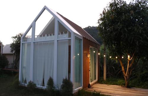 Nong Hin House | Discover Comfort at นอนนิ่ง อิงดาว - Family-Friendly Retreat