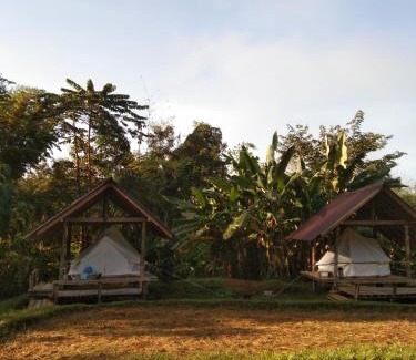 Bo Kluea Villa | Discover Naklangdoi: Pet-Friendly Retreat Rated 9/10