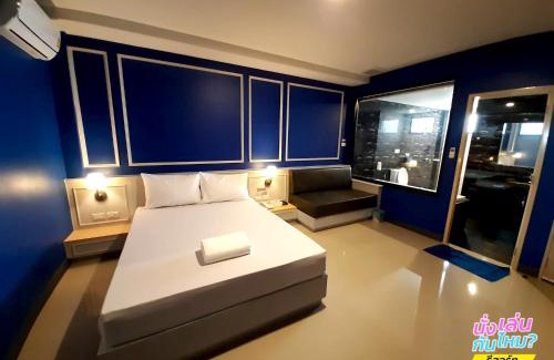 Chonburi Hotel | Relax at นั่งเล่นกันไหม รีสอร์ท SHA Plus with Hot Tub