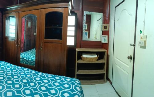 Phetchaburi House | Top-Rated Bacchus Home Lord: Oceanfront Bliss Awaits