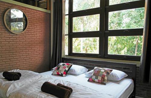 Uthai Thani Hotel | Discover Baan Karm Poo Uthaithani: Rated 8.6/10 by Guests