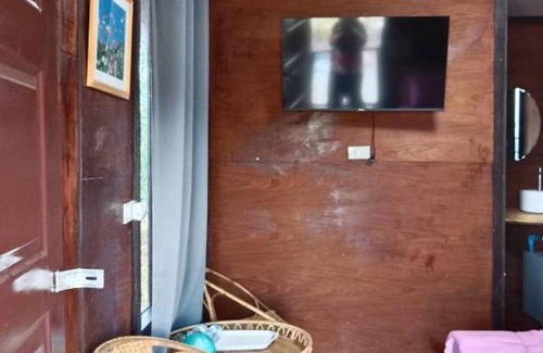 Khuan Khanun House | Relax at บ้านทุ่งโฮมสเตย์: Family-Friendly Retreat