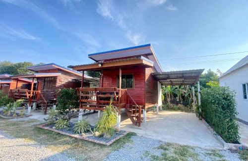 Khanong Phra House | Family-Friendly Baan Ponthoranee Resort in Khao Yai